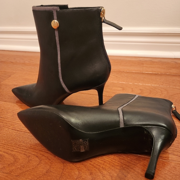 Nine West Leather Booties Excellent Almost New Condition Black Size 8US … - Picture 3 of 9